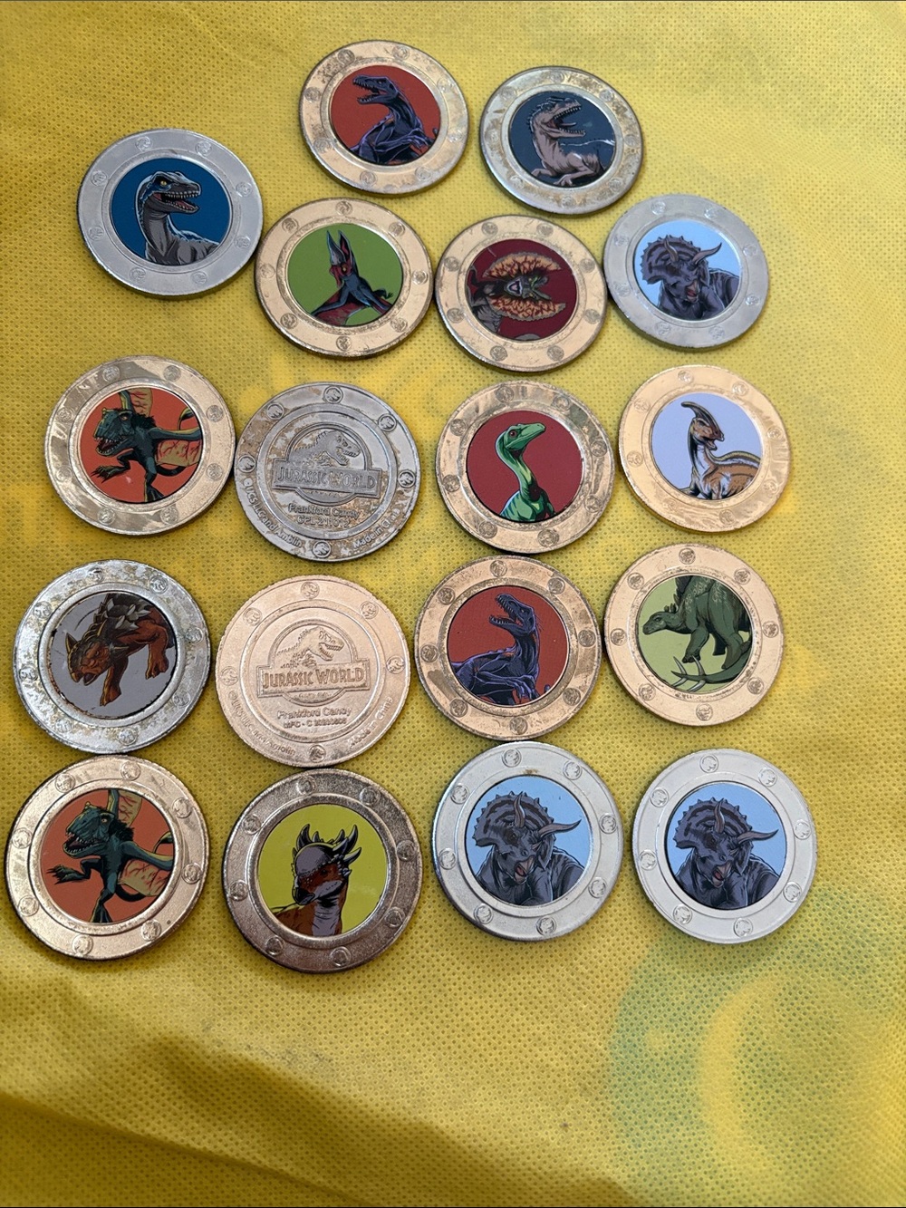 Kids Collectible Dinosaur Challenge Coins - Mixed Colors